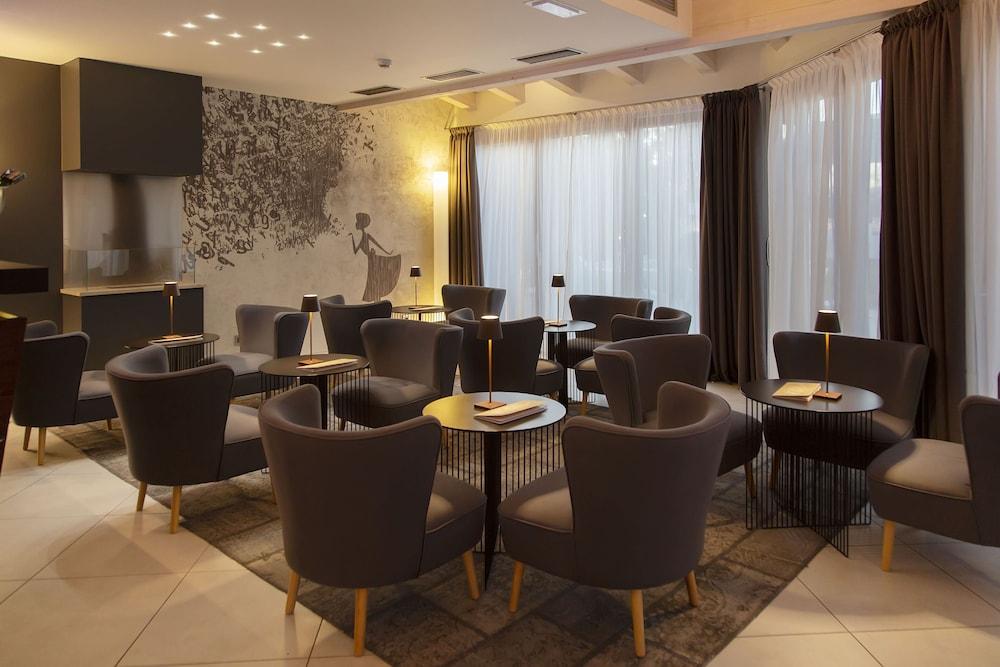 Blu Hotel Natura & Spa - Adults Only Folgaria Esterno foto