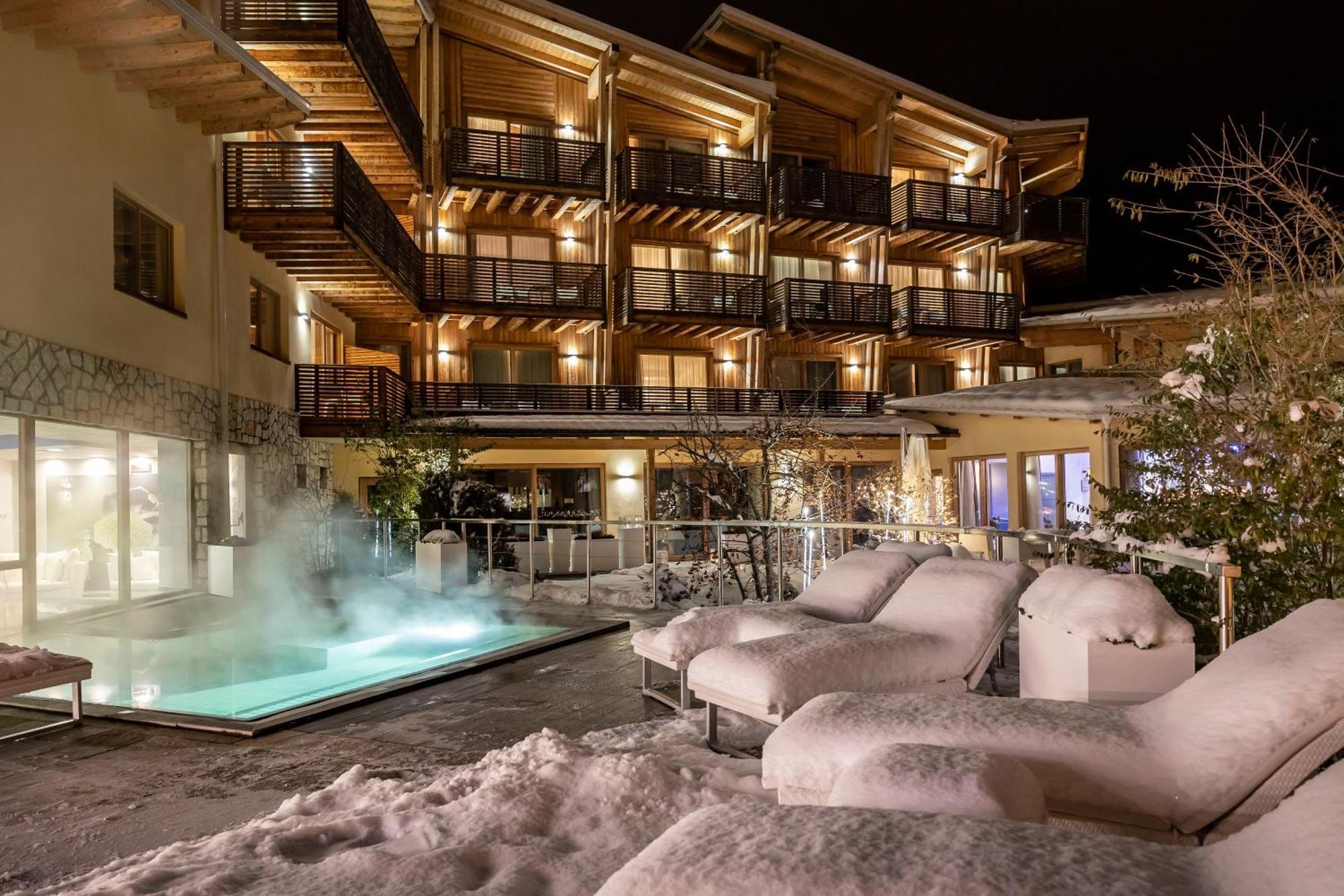 Blu Hotel Natura & Spa - Adults Only Folgaria Esterno foto